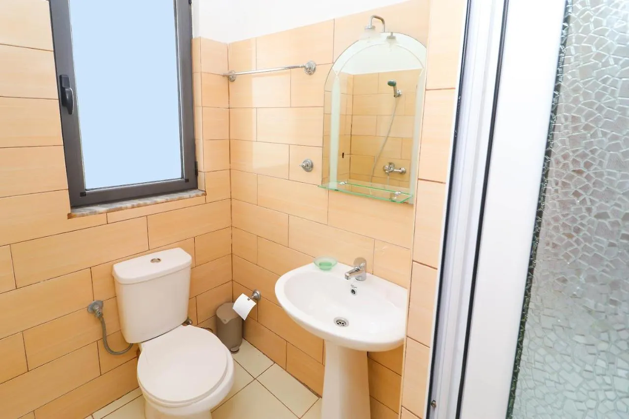 Aparthotel Bora Rooms Himare Albania