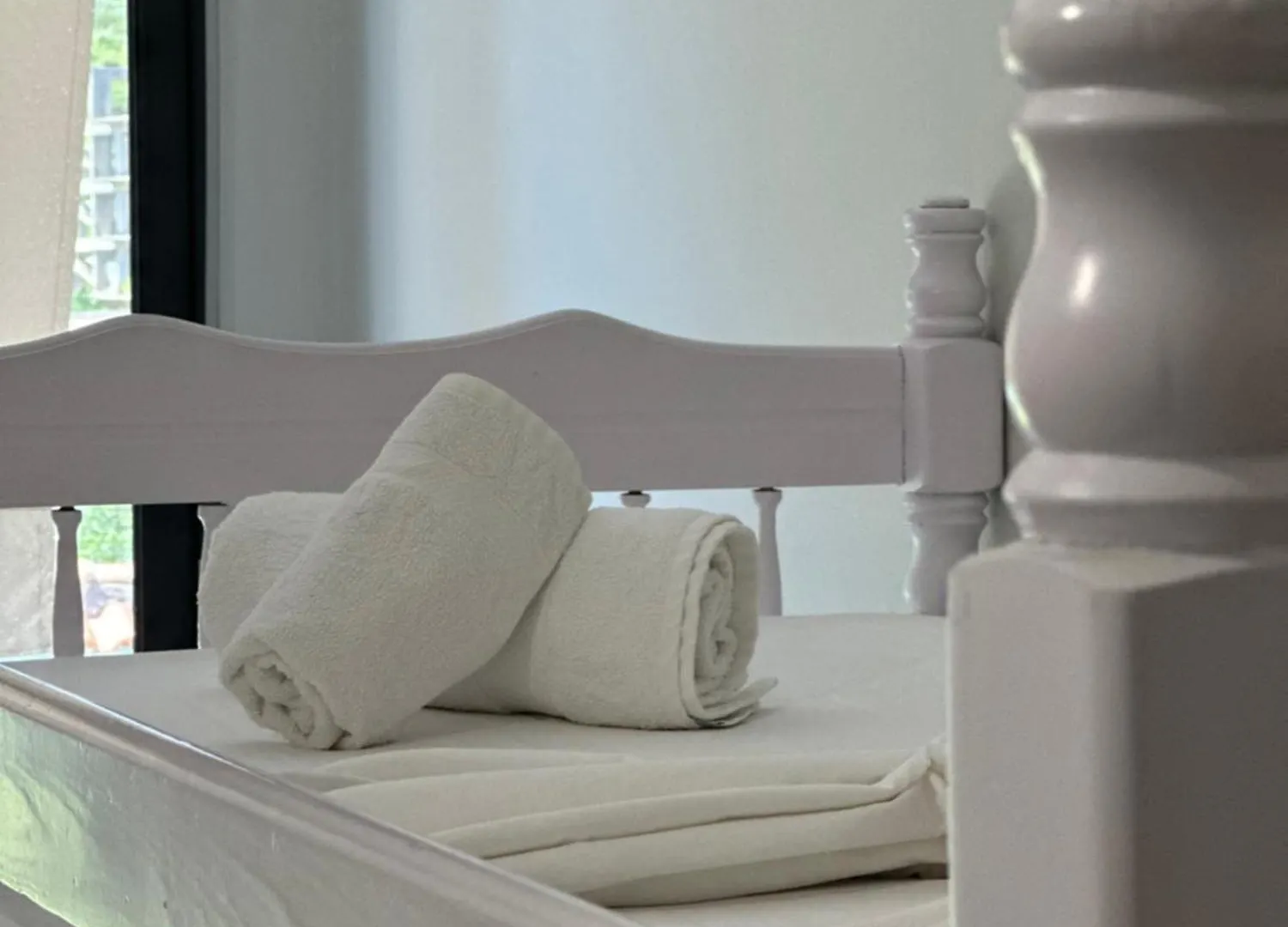 Bora Rooms Himare